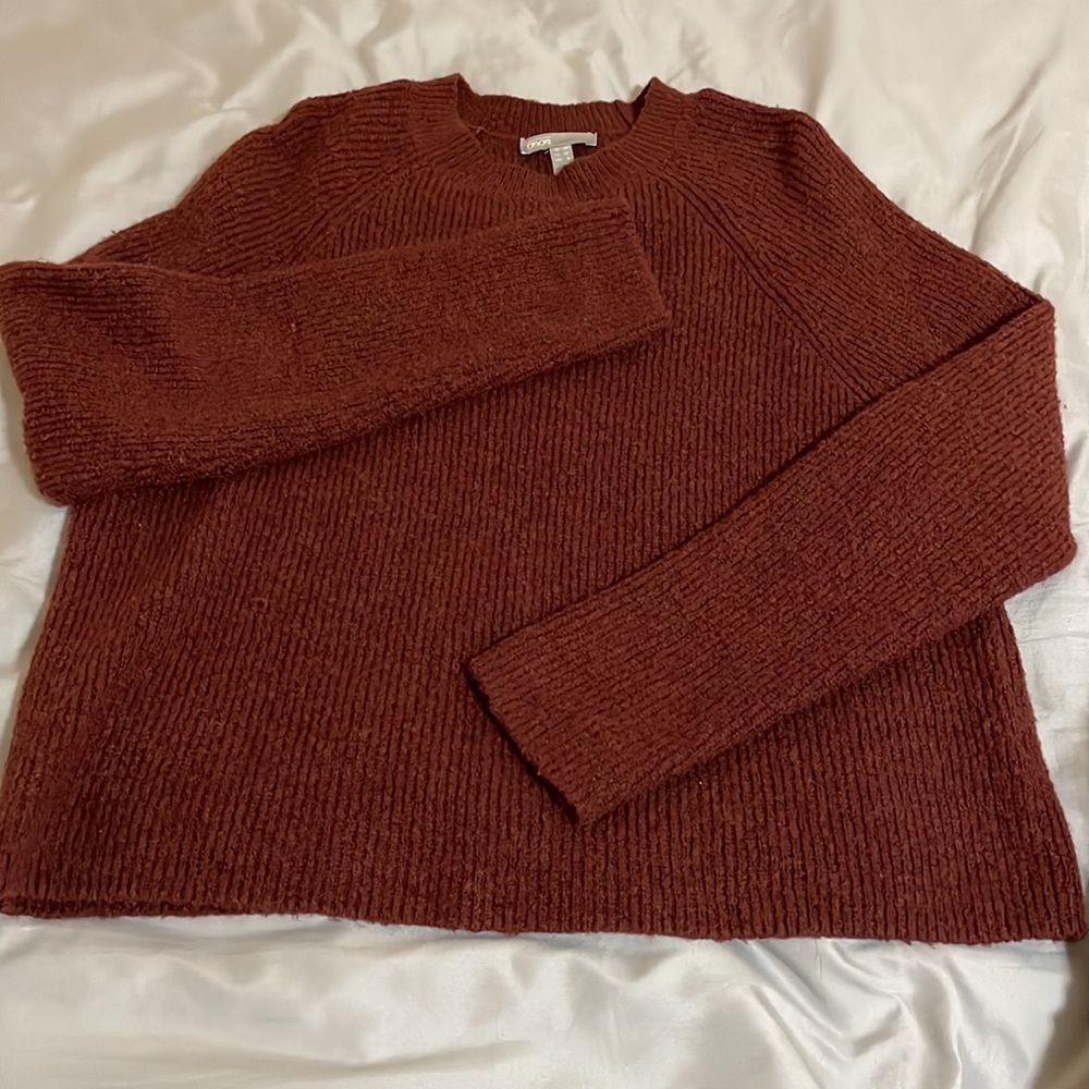 Sweater bundle size medium - Picture 3 of 6